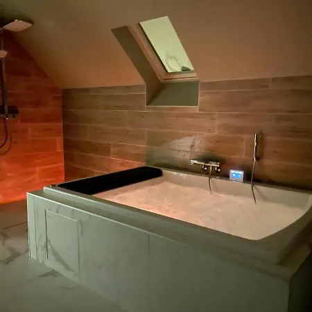 Le Des Chantoires Holiday home *